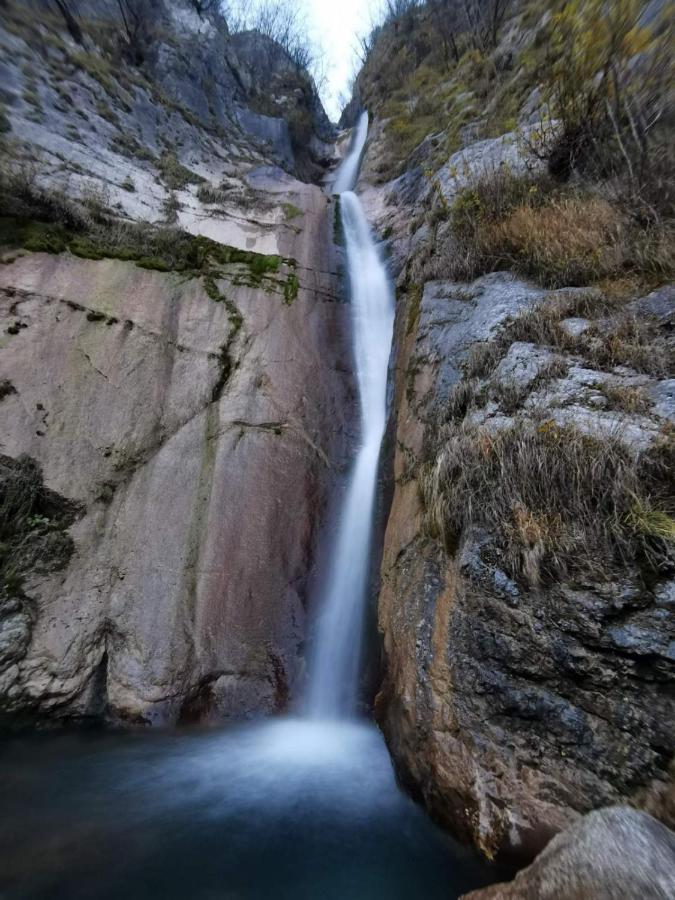 Apartma Kaan Zaga Buitenkant foto